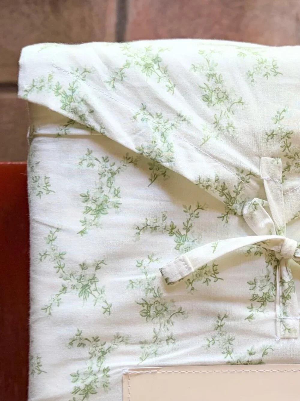 Laura Ashley King Size Cotton Percale Sheet Set Pretty Toss Green Floral